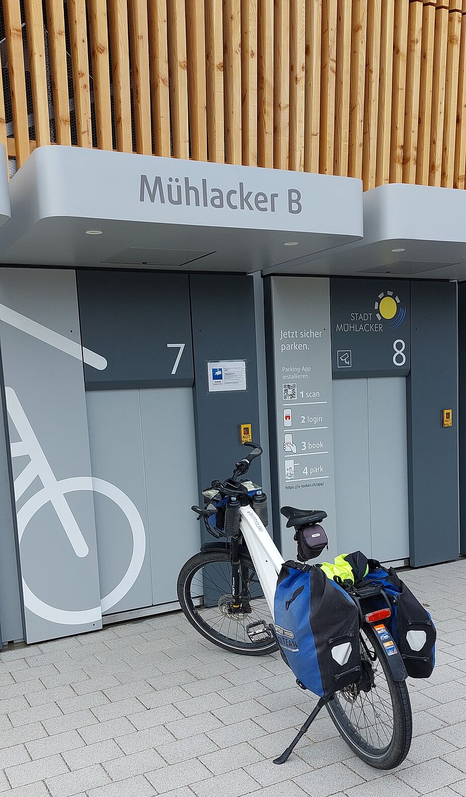 Fahrradparkhaus in Mühlacker Fahrradparkhaus am Bahnhof Mühlacker